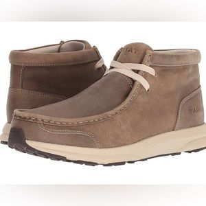 Ariat Spitfires Size 10. Never Worn. In box.